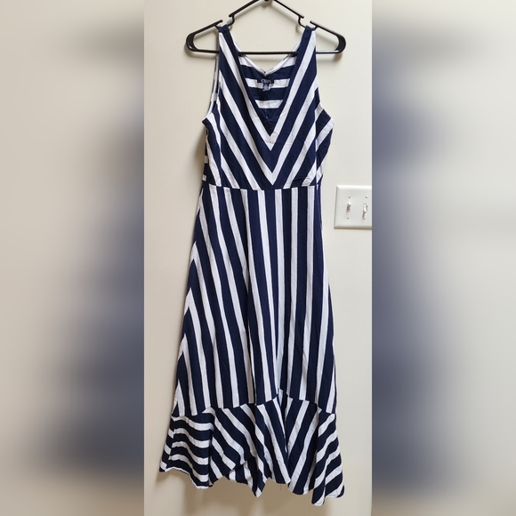 Chaps Dresses & Skirts - CHAPS Navy Blue & White Nautical Striped Maxi Dress Women's Size L